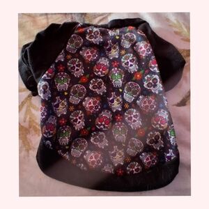 💐4/$10-Colorful Skull Patterned Dog Shirt